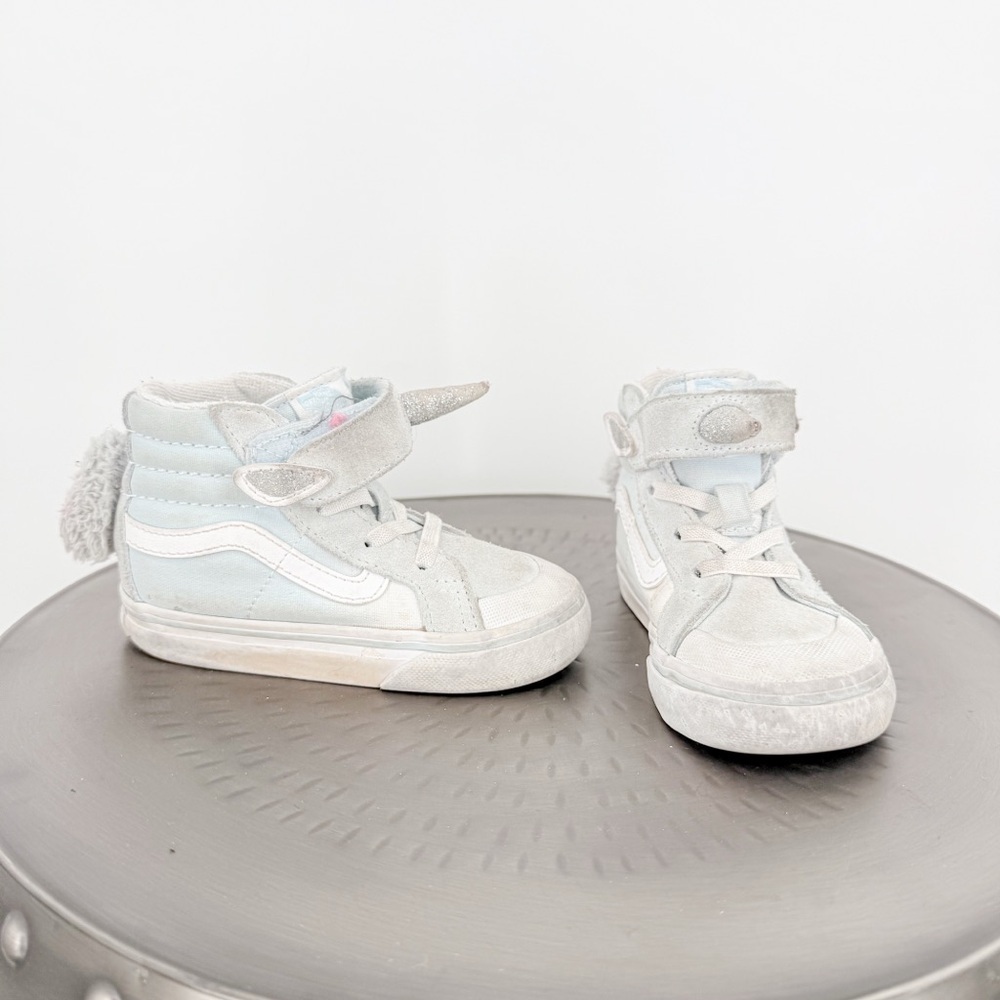 Vans Hi-Tops Unicorn Sneakers